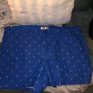 Anchor detail shorts